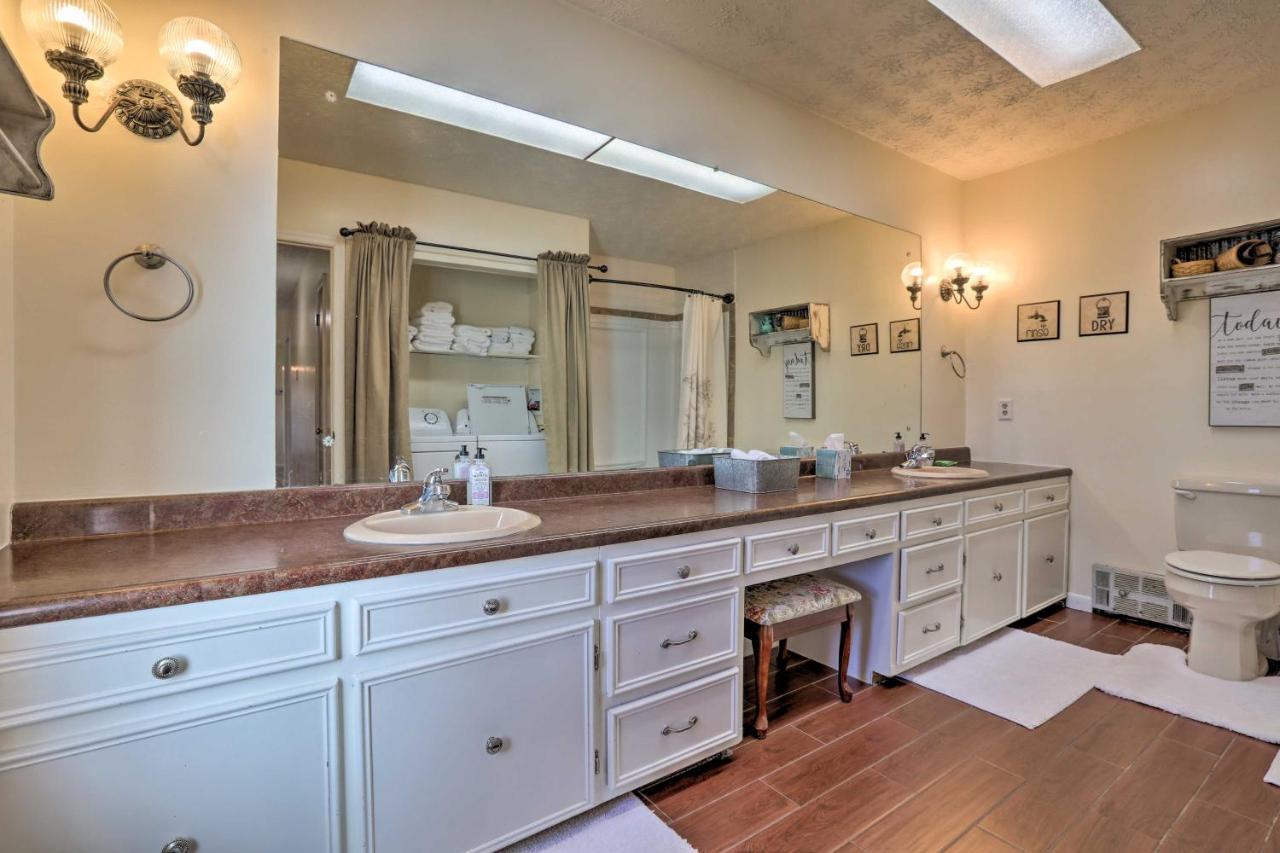 Charming East Bernstadt Retreat Less Than 6 Acre Farm! Buitenkant foto